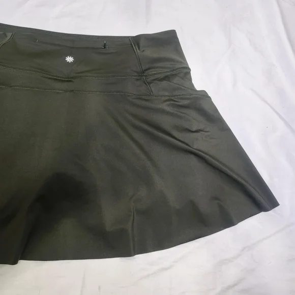 Athleta Women's Ace Tennis Skort 15 1/2 XL Green Short Pockets Pickleball Golf - Picture 7 of 11